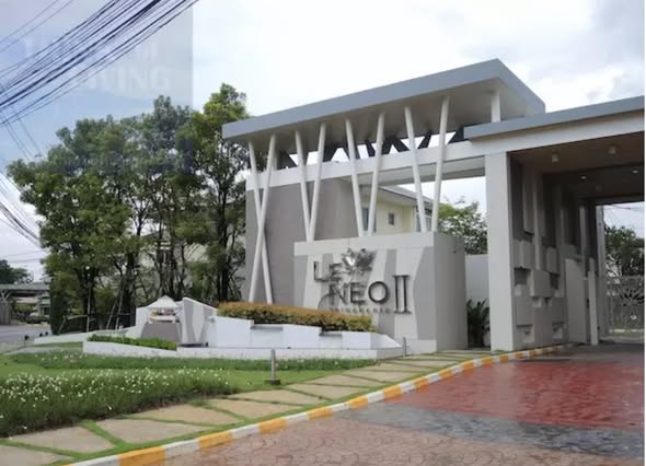 Newly Renovated Pet-Friendly Four-Bedroom Corner House at Le Neo 2 Srinakarin