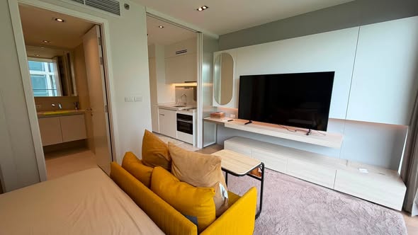 Luxury Pet-Friendly One-Bedroom Corner Condo at SCOPE Promsri Sukhumvit 49