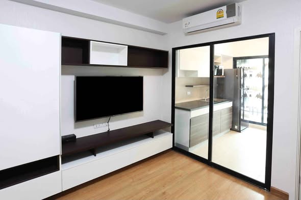 Fully Furnished One-Bedroom Condo near BTS Bearing at Supalai City Resort Bearing Sukhumvit 105