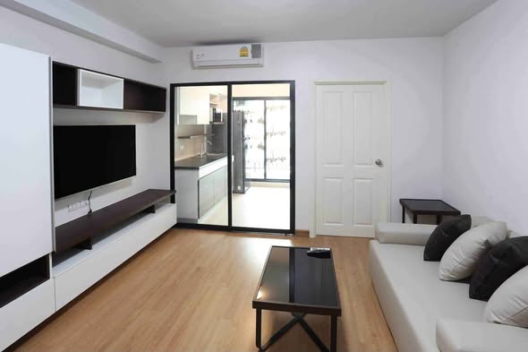 Fully Furnished One-Bedroom Condo near BTS Bearing at Supalai City Resort Bearing Sukhumvit 105