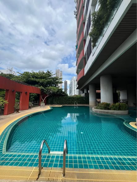 Fully Furnished Three-Bedroom Penthouse with Maid’s Quarter at Chavana Place Ari 4