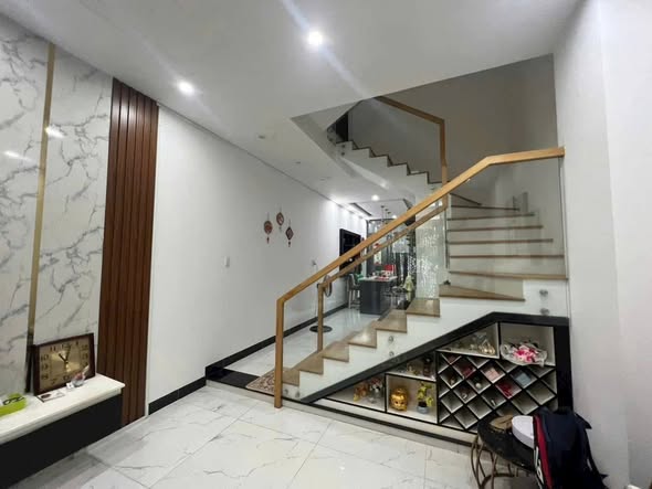 Fully Furnished Three-Bedroom House with Motorbike Parking on Ba Cu Street