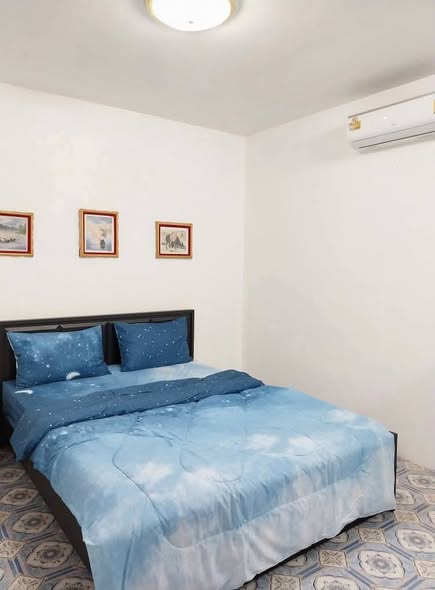 Pet-Friendly Fully Furnished One-Bedroom Townhouse with Free WiFi in Bor Sang