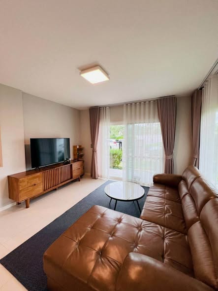 Fully Furnished Four-Bedroom House with Swimming Pool and Fitness Center at Sivalee San Kamphaeng