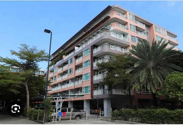 Fully Furnished One-Bedroom Condo with Pool, Gym and Sauna at Punna Residence 2