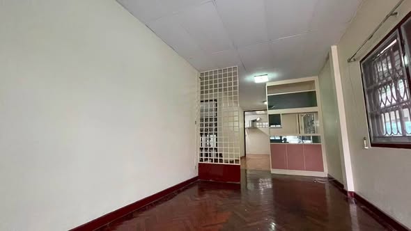 Pet-Friendly Two-Bedroom Single-Storey House with Office near Maya Mall