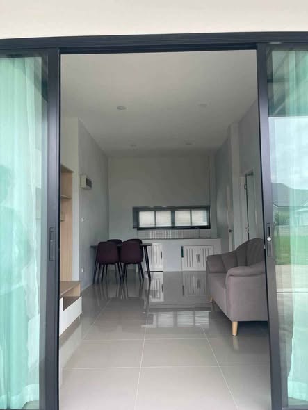 Brand-New Pet-Friendly Three-Bedroom Detached House with Spacious Yard in Khua Mung