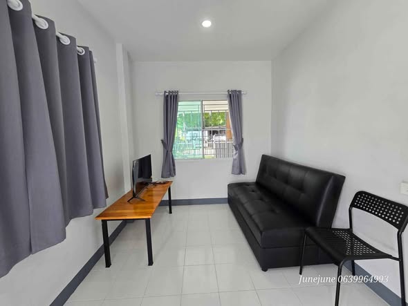 One-Bedroom House near Nakornping Hospital