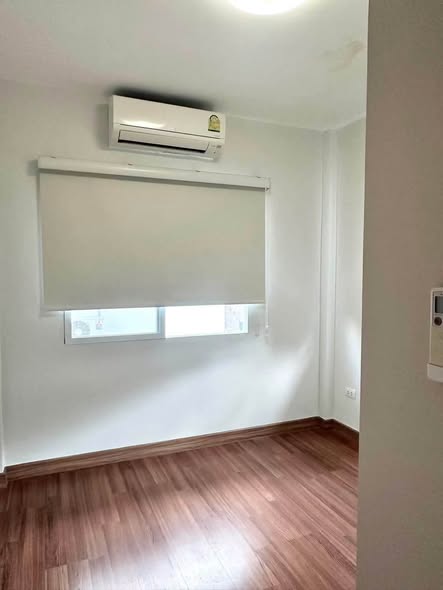 Newly Renovated Three-Bedroom House with Pool and Fitness Center at Siwalee Mee Chok