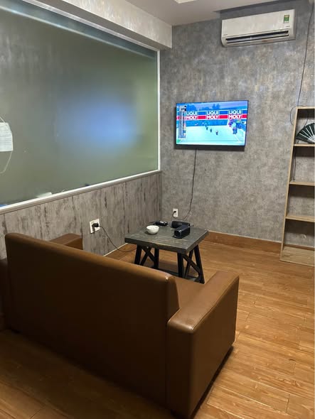 Fully Furnished Two-Bedroom Serviced Apartment with Pool and Gym at Rome Apartment
