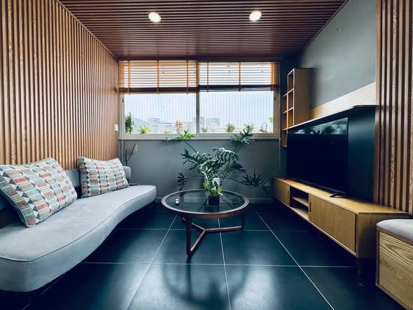 Rare 70m² Indochine Penthouse in Japanese Town