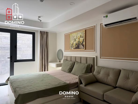 Bright Fully Furnished Studio with Swimming Pool near the Metro in Thao Dien