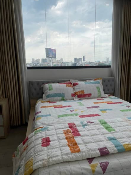 Fully Furnished Corner Studio with Saigon River and Landmark 81 View on Street 54
