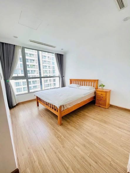 Vinhomes Central Park - 2BR Fully Furnished for Rent (L1) – 22M VND Net