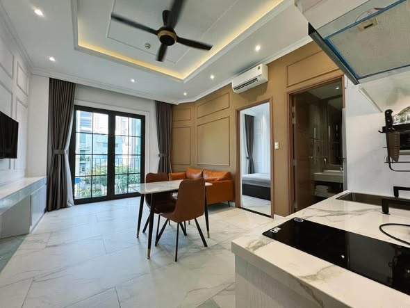Three-Bedroom Apartment with Direct Saigon River View at One Verandah