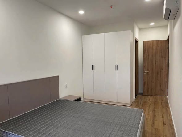 Fully Furnished Two-Bedroom at The Maison Phu Tho