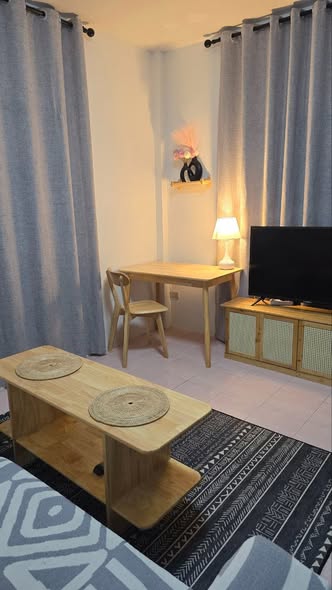 Fully Furnished One-Bedroom House near Maenam Beach
