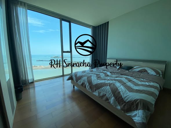 Fully Furnished Two-Bedroom Condo at Marina Bayfront Sriracha
