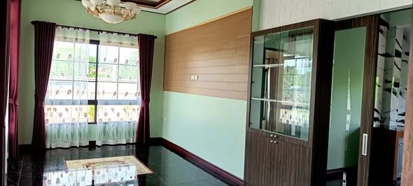 Detached Three-Bedroom House with Garden in Map Kha