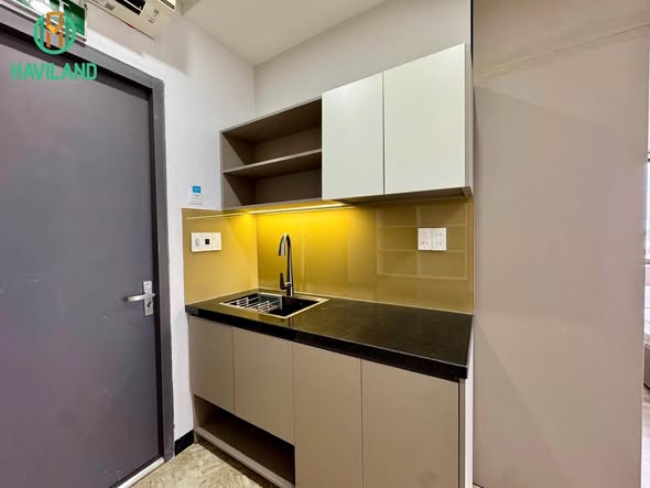 Brand-New Fully Furnished Studio on Le Thanh Nghi Street