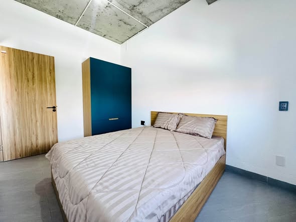 New One-Bedroom Apartment with Private Balcony on Phan Huy Thuc Street