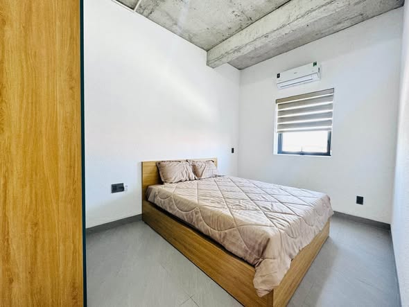 New One-Bedroom Apartment with Private Balcony on Phan Huy Thuc Street