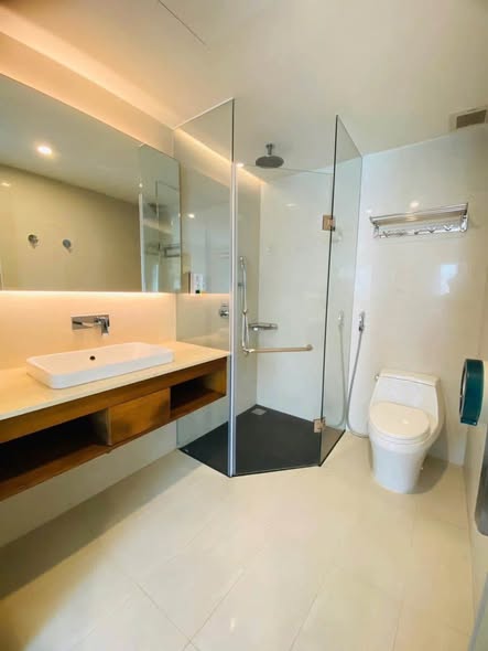 One-Bedroom Apartment on Duong Dinh Nghe Street