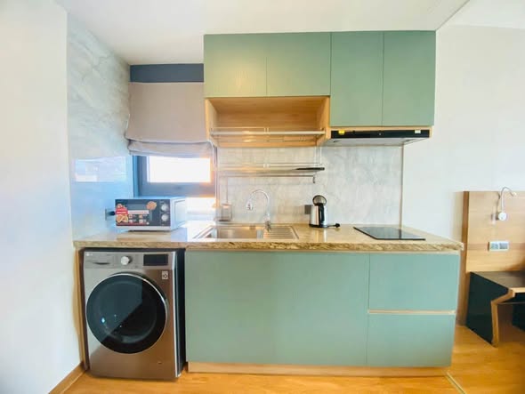 One-Bedroom Apartment on Duong Dinh Nghe Street