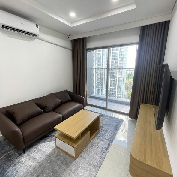 Fully Furnished Two-Bedroom Apartment at Minato CT1