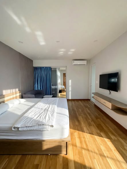 Fully Furnished One-Bedroom Apartment at Waterfront City