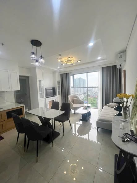 Fully Furnished Two-Bedroom Apartment at The Minato Residence CT1