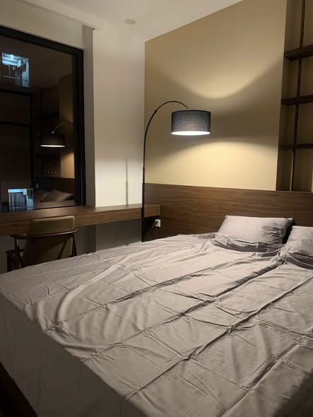 Cozy Two-Bedroom Apartment at Hoang Huy Commerce