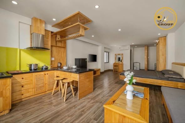 Spacious Studio Apartment with Balcony in An Thuong Area