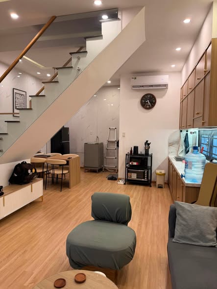 2 BR House near Dragon Bridge