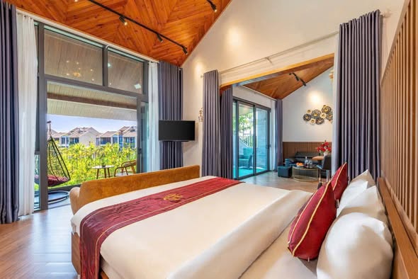 HARI VILLA CASAMIA HOI AN – FULL VILLA RENTAL