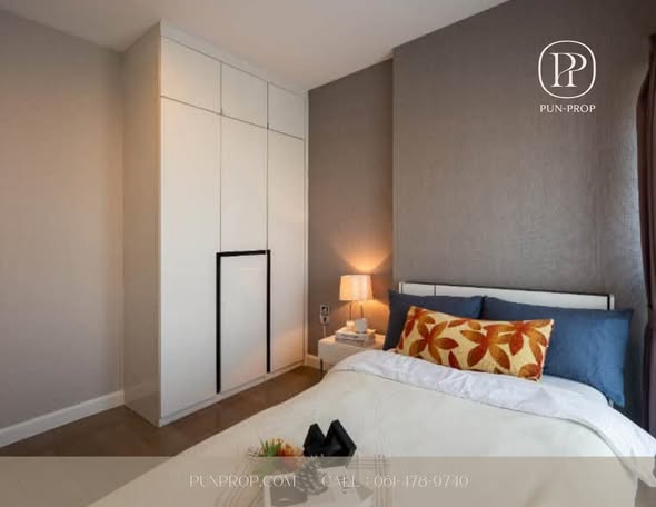 Duplex 2-Bedroom Condo at The Crest Sukhumvit 34 near BTS Thong Lo