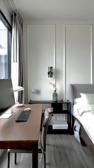 Bright High-Floor 1-Bedroom Condo at IDEO MOBI Rangnam near BTS Victory Monument