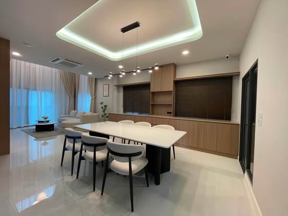 Pet-Friendly 4-Bedroom Luxury House at The City Bangna 3