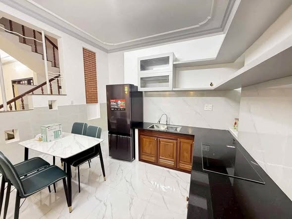 Fully Furnished 2-Story House Near My Khe