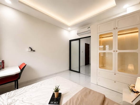 Brand-New Fully Furnished Apartment on Nguyen Van Nghi Street, Go Vap