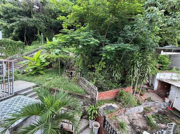 Fully Furnished 3-Storey 4-Bedroom House on Le Ngoc Han Street, Vung Tau