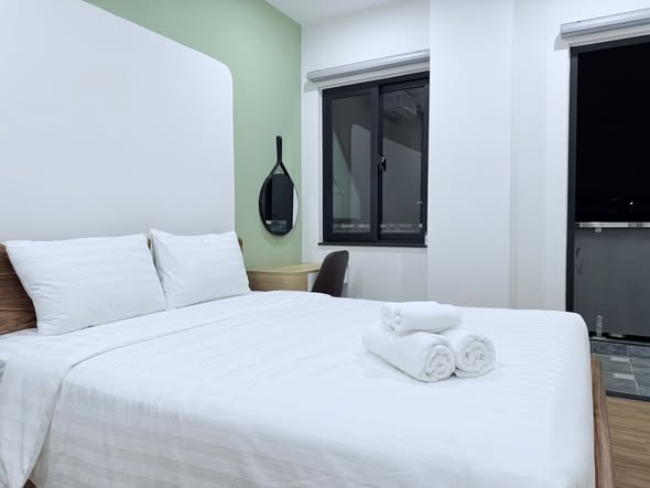 2 Bedroom Apartment Fully Furnished My An – C997