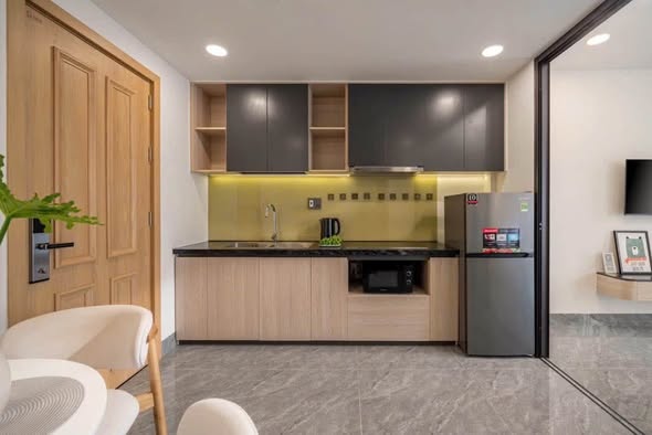 For Rent - 1-bedroom apartment at Phuoc Truong 11 street, Son Tra Area, very quiet place, near the beach, Đà Nẵng City