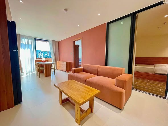 Brand-New Fully Furnished 2-Bedroom Apartment with Gym Access in Hai Chau