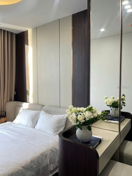 Luxury 2-Bedroom Apartment with Han River and Dragon Bridge View at Sun Ponte Residence