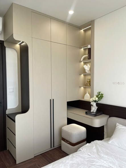 Luxury 2-Bedroom Apartment with Han River and Dragon Bridge View at Sun Ponte Residence