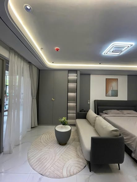 Fully Furnished Studio Apartment on Ly Nhat Quang Street
