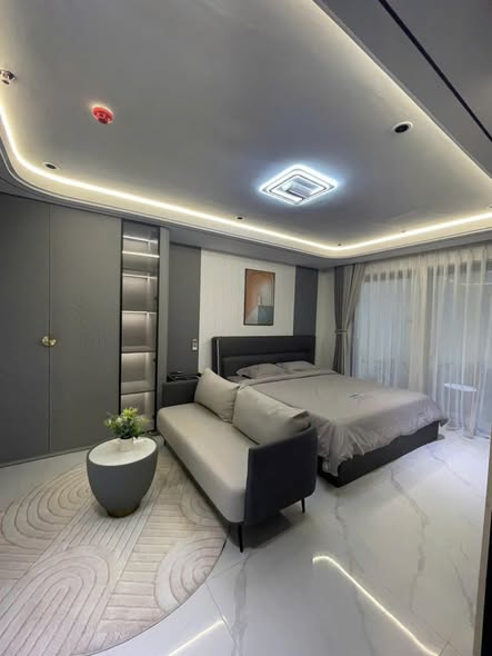 Fully Furnished Studio Apartment on Ly Nhat Quang Street
