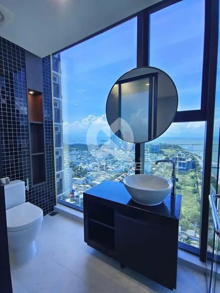 Sam Tower Han River View 2BR Apartment