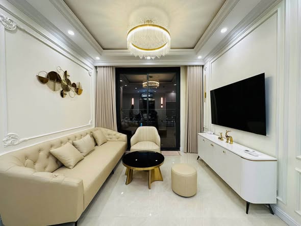 Luxury 3-Bedroom Corner Apartment with Han River and Dragon Bridge View at The Ponte